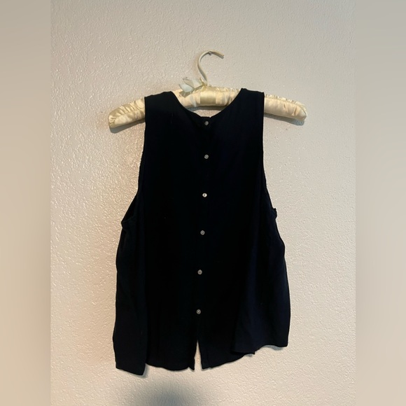 True Y2K Hollister top bejeweled with slight high low front - Picture 5 of 5